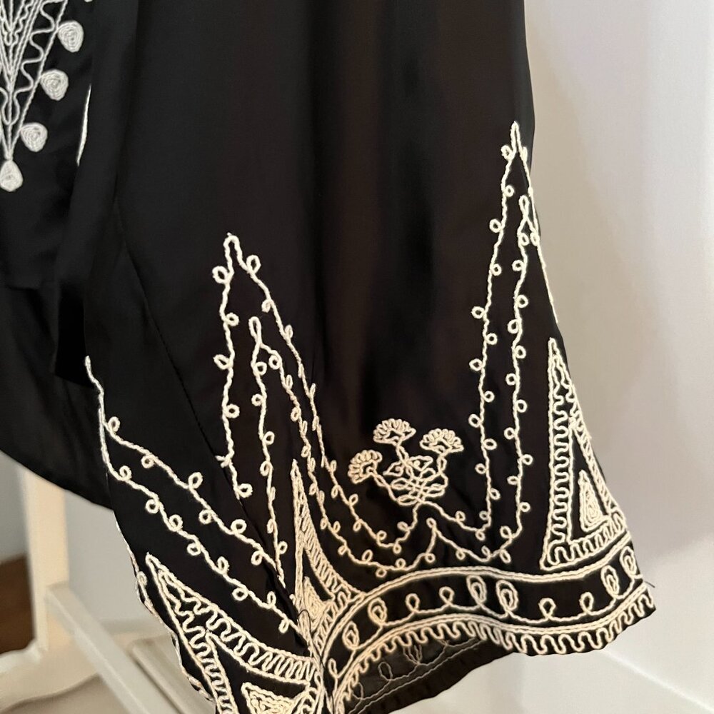 BNWT ZARA Bohemian embroidered jet black beauty (S) - Picture 4 of 7